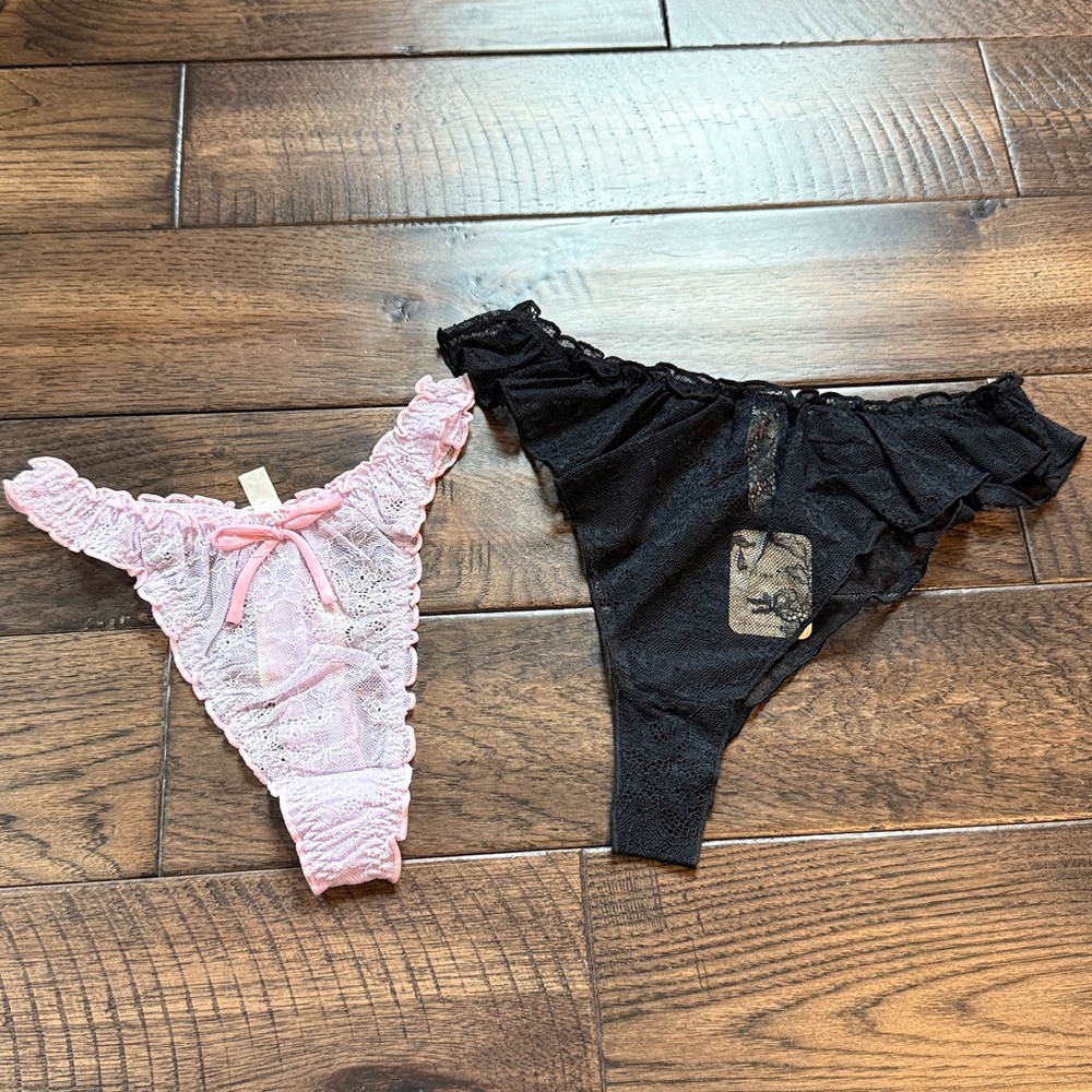 Free People Intimately Lace Underwear NWT bundle of 2 M